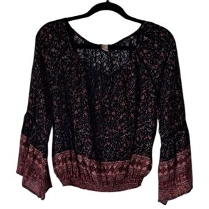 Forever 21 Black and Pink Floral Blouse